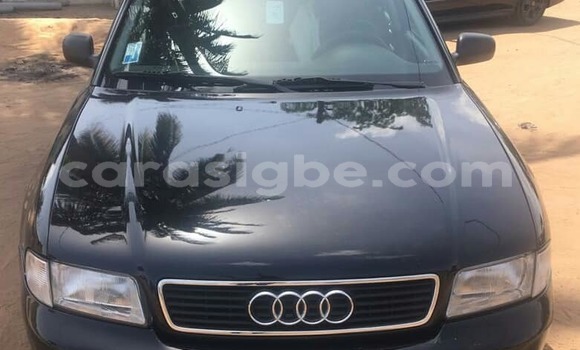 Acheter Occasion Voiture Audi A4 Noir à Lomé, Togo Acheter Occasion Voiture Audi A4 Noir à Lomé, Togo