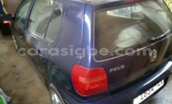 Acheter Occasion Voiture Volkswagen Polo Bleu à Lomé, Togo Acheter Occasion Voiture Volkswagen Polo Bleu à Lomé, Togo