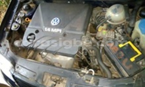 Acheter Occasion Voiture Volkswagen Polo Bleu à Lomé, Togo Acheter Occasion Voiture Volkswagen Polo Bleu à Lomé, Togo