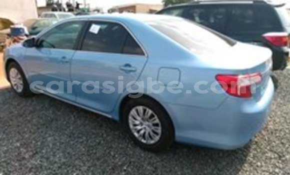Acheter Occasion Voiture Toyota Camry Bleu à Lomé, Togo Acheter Occasion Voiture Toyota Camry Bleu à Lomé, Togo