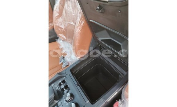 Acheter Import Voiture Lexus LX Blanc à Import - Dubai, Togo Acheter Import Voiture Lexus LX Blanc à Import - Dubai, Togo