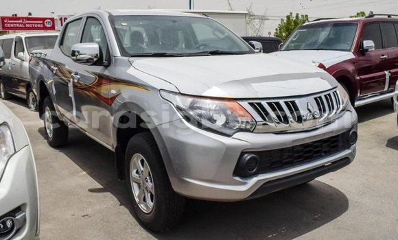 Acheter Import Voiture Mitsubishi L200 Autre à Import - Dubai, Togo