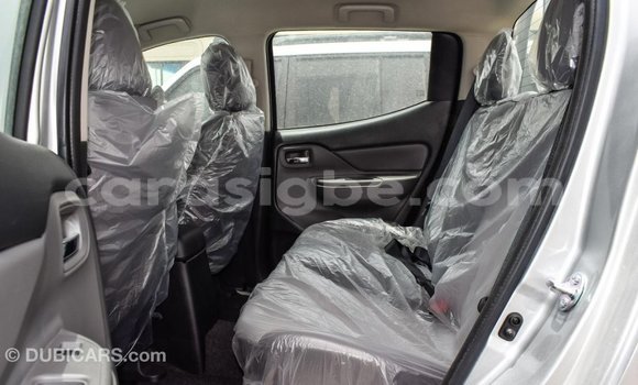 Acheter Import Voiture Mitsubishi L200 Autre à Import - Dubai, Togo Acheter Import Voiture Mitsubishi L200 Autre à Import - Dubai, Togo