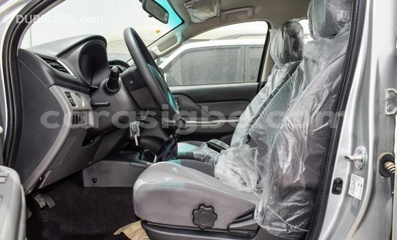 Acheter Import Voiture Mitsubishi L200 Autre à Import - Dubai, Togo Acheter Import Voiture Mitsubishi L200 Autre à Import - Dubai, Togo