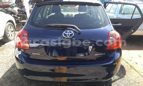 Buy Used Toyota Auris Blue Car in Lome in Togo Buy Used Toyota Auris Blue Car in Lome in Togo