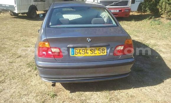Buy Used BMW 3–Series Blue Car in Lome in Togo Buy Used BMW 3–Series Blue Car in Lome in Togo