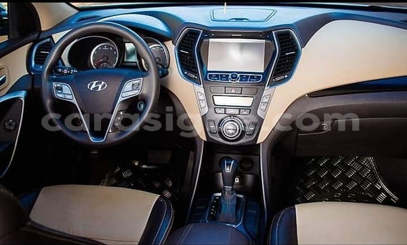 Buy Used Hyundai Santa Fe White Car in Lome in Togo Buy Used Hyundai Santa Fe White Car in Lome in Togo