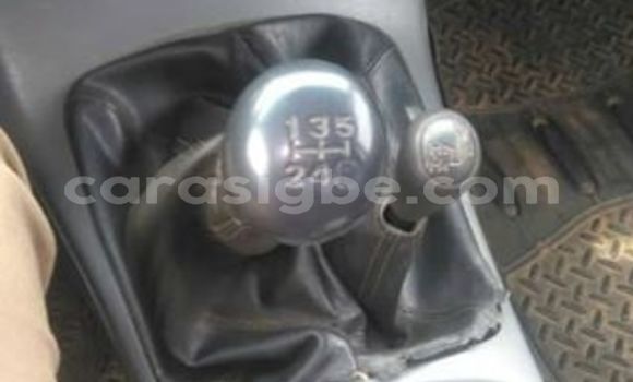 Acheter Occasion Voiture Toyota Hilux Blanc à Lomé, Togo Acheter Occasion Voiture Toyota Hilux Blanc à Lomé, Togo