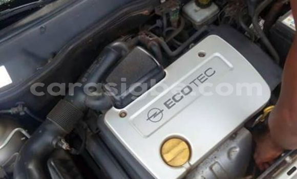 Acheter Occasion Voiture Opel Astra Gris à Lomé, Togo Acheter Occasion Voiture Opel Astra Gris à Lomé, Togo