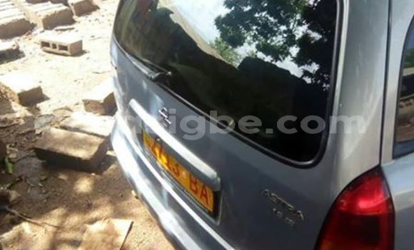 Acheter Occasion Voiture Opel Astra Gris à Lomé, Togo Acheter Occasion Voiture Opel Astra Gris à Lomé, Togo