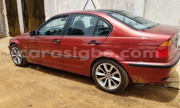 Acheter Occasion Voiture BMW 3–Series Rouge à Lomé, Togo Acheter Occasion Voiture BMW 3–Series Rouge à Lomé, Togo
