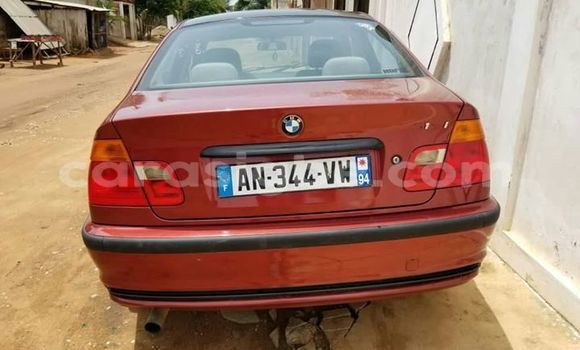 Acheter Occasion Voiture BMW 3–Series Rouge à Lomé, Togo Acheter Occasion Voiture BMW 3–Series Rouge à Lomé, Togo
