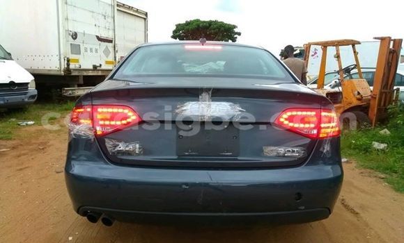 Buy Used Audi A4 Blue Car in Lome in Togo Buy Used Audi A4 Blue Car in Lome in Togo