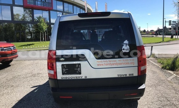 Acheter Occasion Voiture Land Rover Discovery Gris à Lomé, Togo Acheter Occasion Voiture Land Rover Discovery Gris à Lomé, Togo