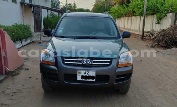 Buy Used Kia Sportage Green Car in Lome in Togo Buy Used Kia Sportage Green Car in Lome in Togo