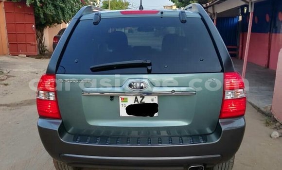 Buy Used Kia Sportage Green Car in Lome in Togo Buy Used Kia Sportage Green Car in Lome in Togo