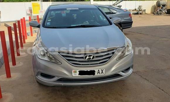 Acheter Occasion Voiture Hyundai Sonata Gris à Lomé, Togo Acheter Occasion Voiture Hyundai Sonata Gris à Lomé, Togo