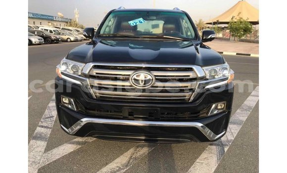 Acheter Import Voiture Toyota Land Cruiser Noir à Import - Dubai, Togo Acheter Import Voiture Toyota Land Cruiser Noir à Import - Dubai, Togo