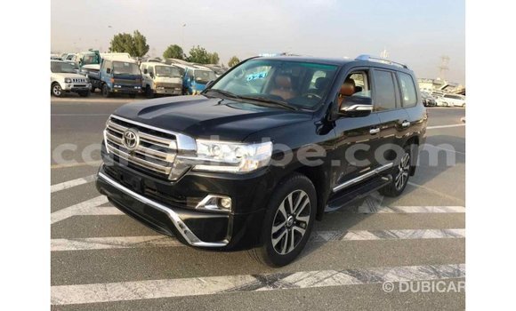 Acheter Import Voiture Toyota Land Cruiser Noir à Import - Dubai, Togo Acheter Import Voiture Toyota Land Cruiser Noir à Import - Dubai, Togo