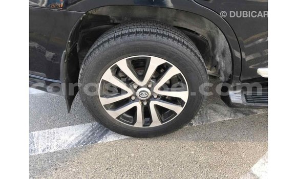 Acheter Import Voiture Toyota Land Cruiser Noir à Import - Dubai, Togo Acheter Import Voiture Toyota Land Cruiser Noir à Import - Dubai, Togo