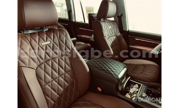 Buy Import Toyota Land Cruiser Black Car in Import - Dubai in Togo Buy Import Toyota Land Cruiser Black Car in Import - Dubai in Togo