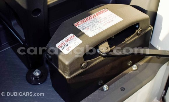 Acheter Import Voiture Toyota Coaster Blanc à Import - Dubai, Togo Acheter Import Voiture Toyota Coaster Blanc à Import - Dubai, Togo