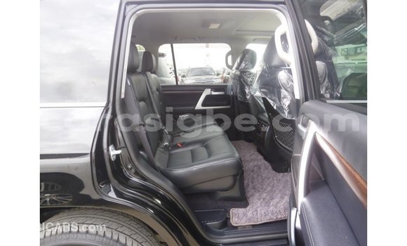 Buy Import Toyota Land Cruiser Black Car in Import - Dubai in Togo Buy Import Toyota Land Cruiser Black Car in Import - Dubai in Togo