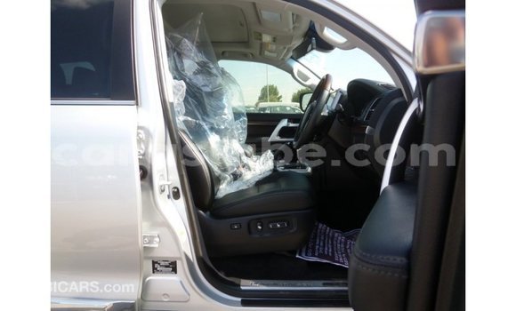 Buy Import Toyota Land Cruiser Other Car in Import - Dubai in Togo Buy Import Toyota Land Cruiser Other Car in Import - Dubai in Togo