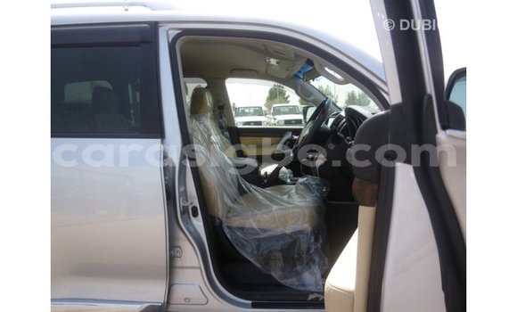 Buy Import Toyota Land Cruiser Other Car in Import - Dubai in Togo Buy Import Toyota Land Cruiser Other Car in Import - Dubai in Togo