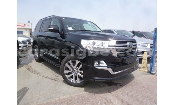 Buy Import Toyota Land Cruiser Black Car in Import - Dubai in Togo Buy Import Toyota Land Cruiser Black Car in Import - Dubai in Togo