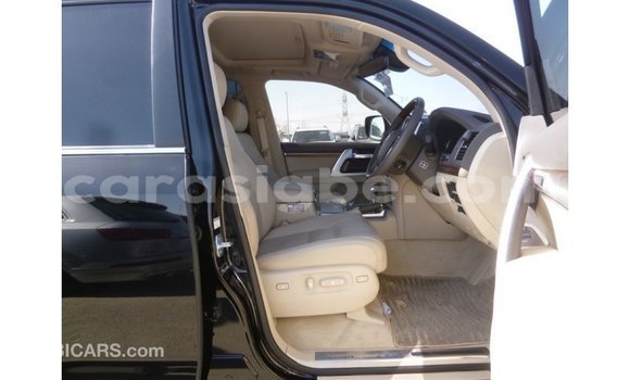 Buy Import Toyota Land Cruiser Black Car in Import - Dubai in Togo Buy Import Toyota Land Cruiser Black Car in Import - Dubai in Togo