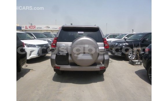 Acheter Import Voiture Toyota Prado Marron à Import - Dubai, Togo Acheter Import Voiture Toyota Prado Marron à Import - Dubai, Togo