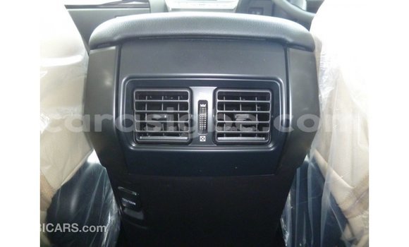 Acheter Import Voiture Toyota Prado Blanc à Import - Dubai, Togo Acheter Import Voiture Toyota Prado Blanc à Import - Dubai, Togo