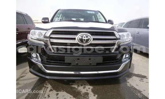 Acheter Import Voiture Toyota Land Cruiser Noir à Import - Dubai, Togo Acheter Import Voiture Toyota Land Cruiser Noir à Import - Dubai, Togo