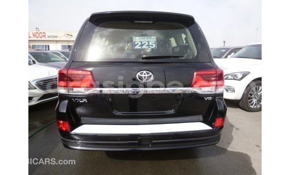 Acheter Import Voiture Toyota Land Cruiser Noir à Import - Dubai, Togo Acheter Import Voiture Toyota Land Cruiser Noir à Import - Dubai, Togo