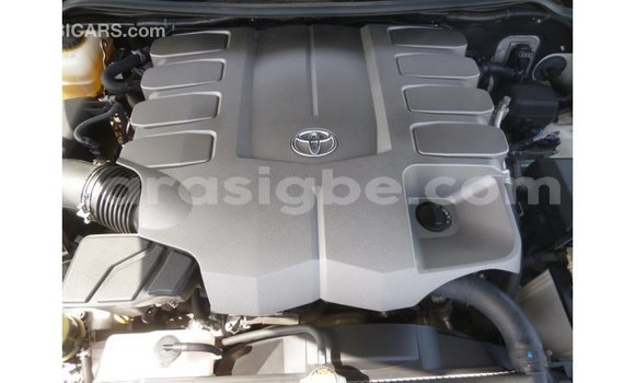 Buy Import Toyota Land Cruiser Black Car in Import - Dubai in Togo Buy Import Toyota Land Cruiser Black Car in Import - Dubai in Togo