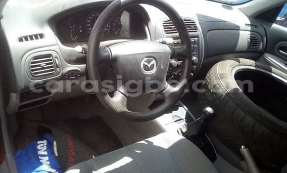 Acheter Occasion Voiture Mazda 323 Rouge à Lomé, Togo Acheter Occasion Voiture Mazda 323 Rouge à Lomé, Togo