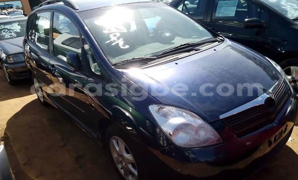 Acheter Occasion Voiture Toyota Verso Noir à Lomé, Togo Acheter Occasion Voiture Toyota Verso Noir à Lomé, Togo