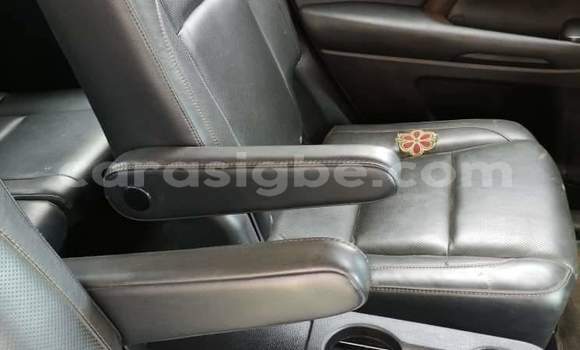 Acheter Occasion Voiture Toyota Highlander Gris à Lomé, Togo Acheter Occasion Voiture Toyota Highlander Gris à Lomé, Togo