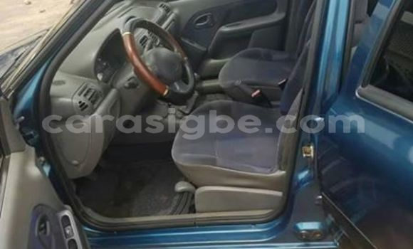 Buy Used Renault Clio Blue Car in Lome in Togo Buy Used Renault Clio Blue Car in Lome in Togo