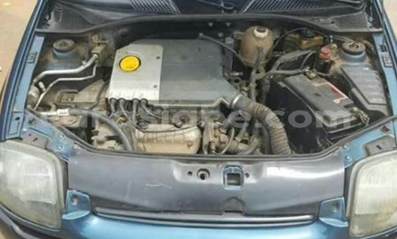 Buy Used Renault Clio Blue Car in Lome in Togo Buy Used Renault Clio Blue Car in Lome in Togo