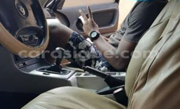 Buy Used BMW 2er Black Car in Lome in Togo Buy Used BMW 2er Black Car in Lome in Togo