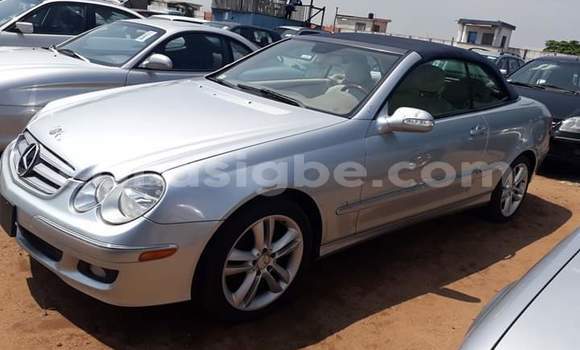 Buy Import Mercedes‒Benz SLK–Class Silver Car in Lome in Togo Buy Import Mercedes‒Benz SLK–Class Silver Car in Lome in Togo