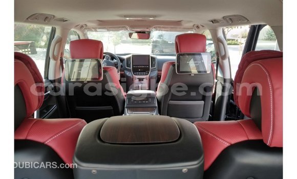 Buy Import Toyota Land Cruiser Black Car in Import - Dubai in Togo Buy Import Toyota Land Cruiser Black Car in Import - Dubai in Togo
