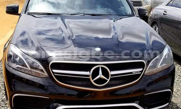 Acheter Occasion Voiture Mercedes‒Benz A-klasse AMG Noir à Lomé, Togo Acheter Occasion Voiture Mercedes‒Benz A-klasse AMG Noir à Lomé, Togo