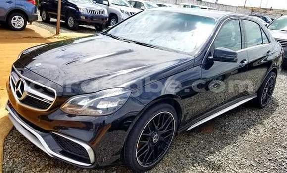 Acheter Occasion Voiture Mercedes‒Benz A-klasse AMG Noir à Lomé, Togo Acheter Occasion Voiture Mercedes‒Benz A-klasse AMG Noir à Lomé, Togo