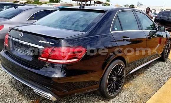 Acheter Occasion Voiture Mercedes‒Benz A-klasse AMG Noir à Lomé, Togo Acheter Occasion Voiture Mercedes‒Benz A-klasse AMG Noir à Lomé, Togo