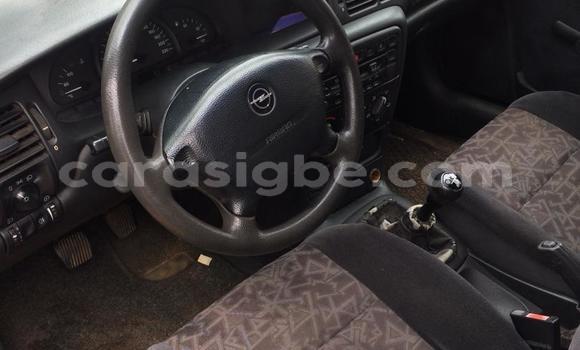 Acheter Occasion Voiture Opel Vectra Vert à Lomé, Maritime Acheter Occasion Voiture Opel Vectra Vert à Lomé, Maritime