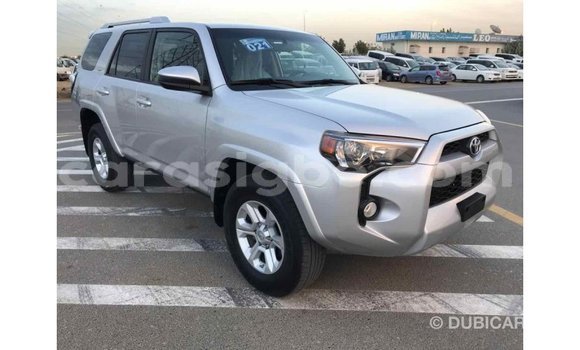 Acheter Import Voiture Toyota 4Runner Autre à Import - Dubai, Togo Acheter Import Voiture Toyota 4Runner Autre à Import - Dubai, Togo