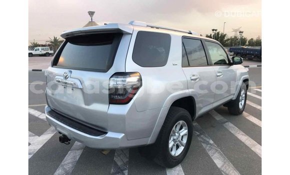 Acheter Import Voiture Toyota 4Runner Autre à Import - Dubai, Togo Acheter Import Voiture Toyota 4Runner Autre à Import - Dubai, Togo